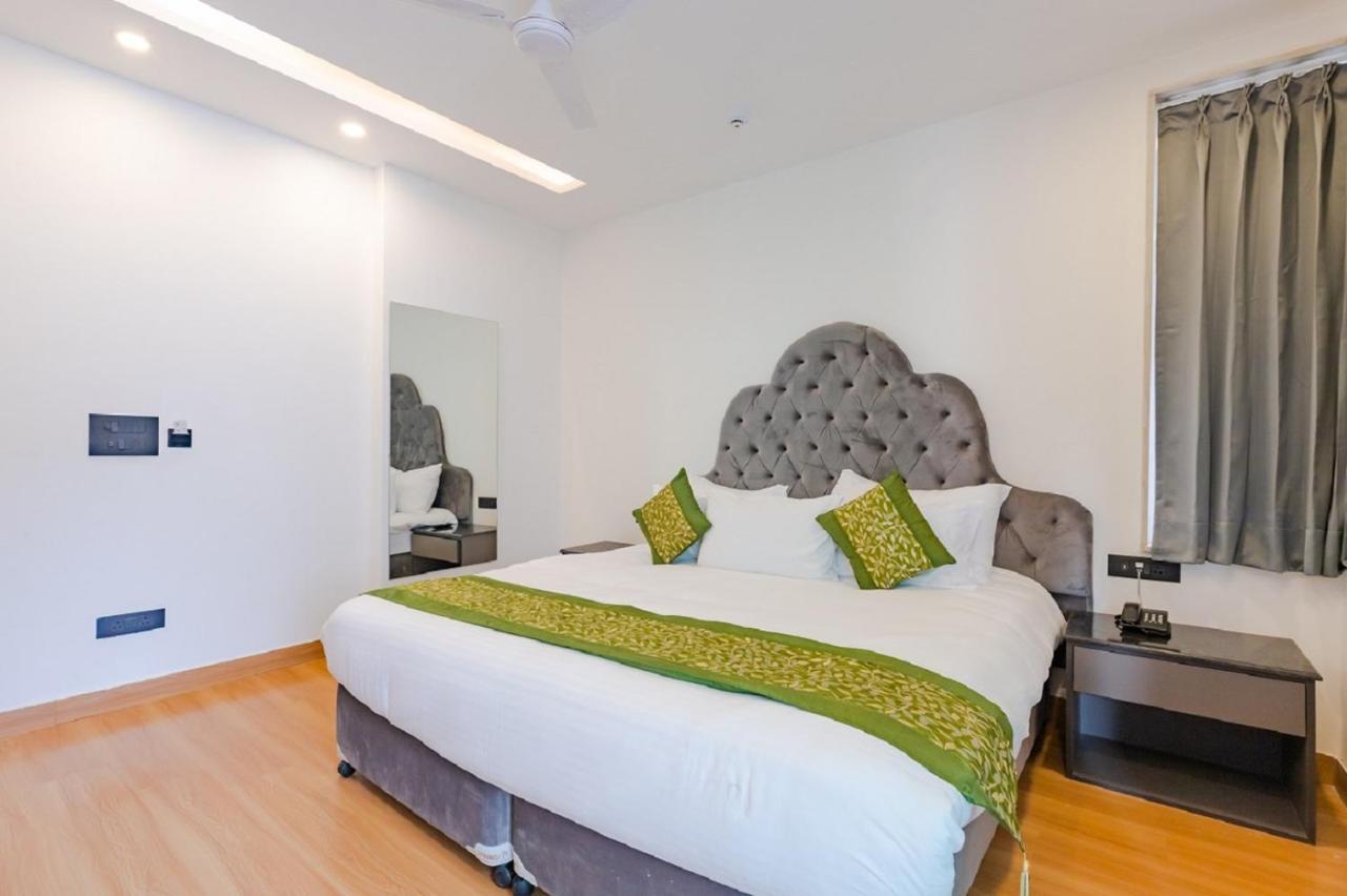 Mayur By Roomsinc Delhi Нью-Дели Экстерьер фото