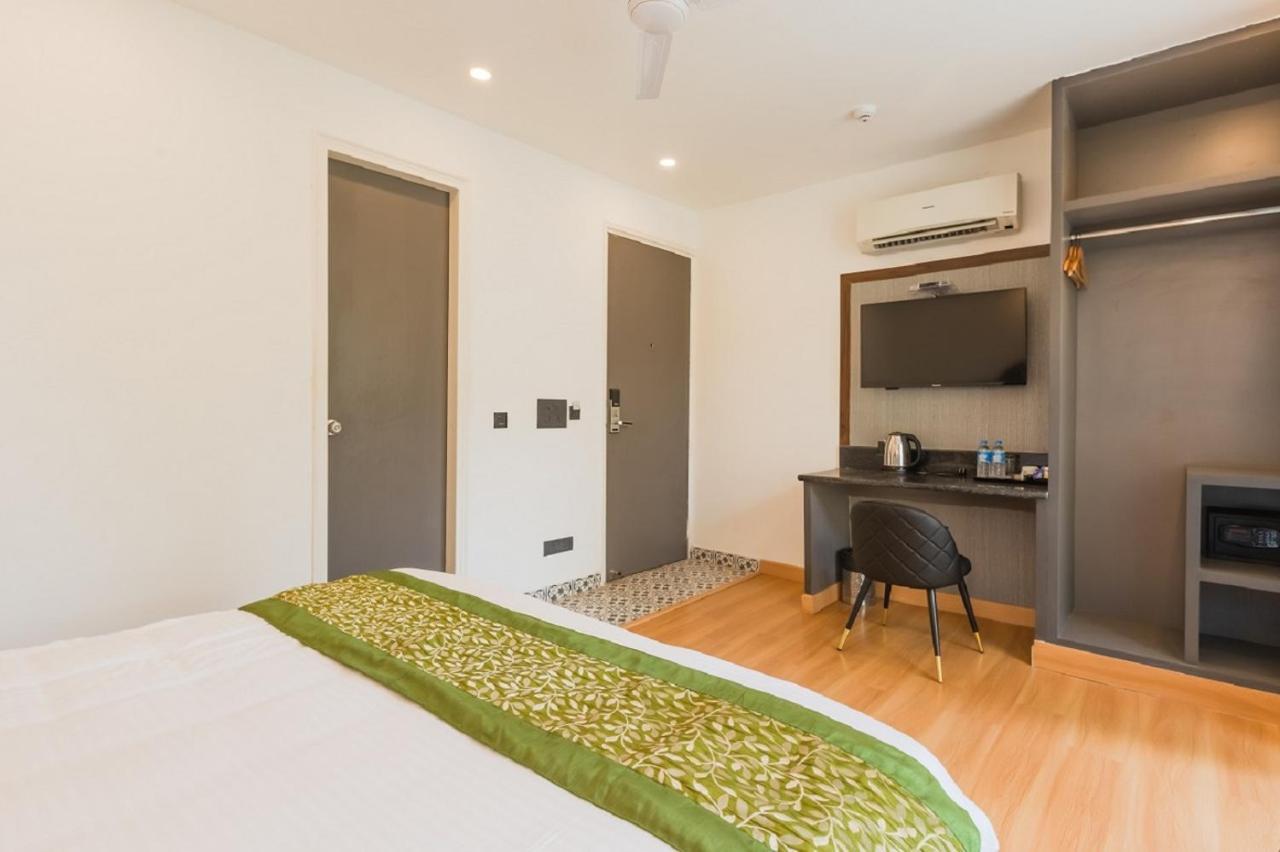 Mayur By Roomsinc Delhi Нью-Дели Экстерьер фото